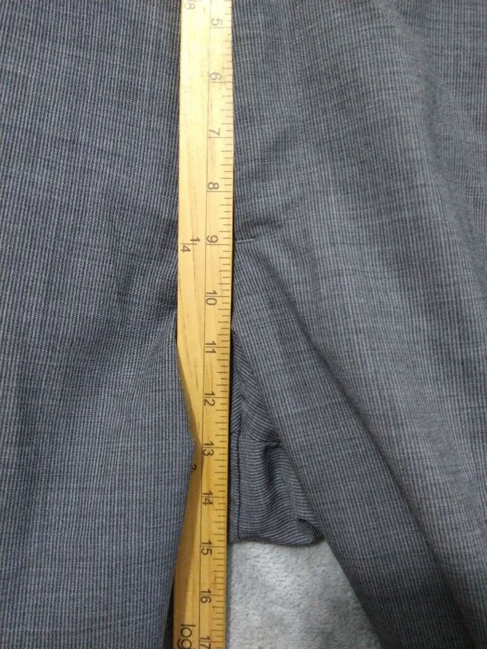 Banana Republic Dress Pants Mens 38x32 Gray Striped Wool Classic Fit Flat Front